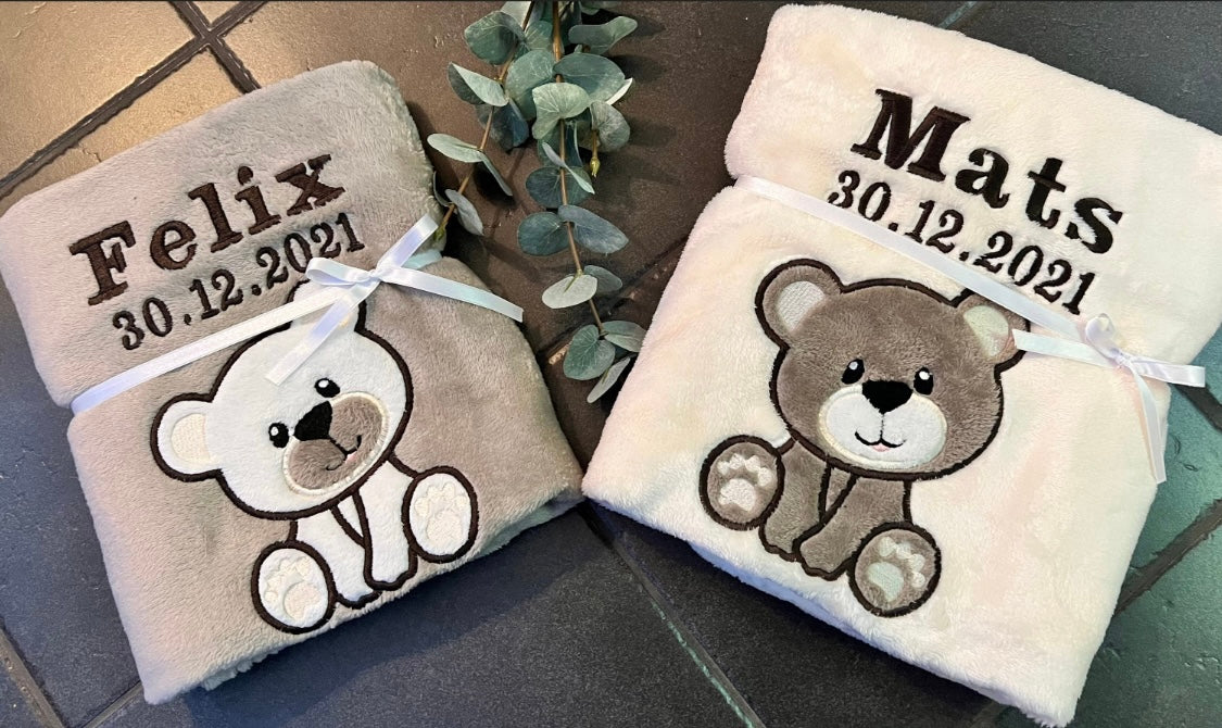 Babydecke Bärenliebe personalisierbar mit Namen, Datum, Gewicht, Uhrzeit und Größe