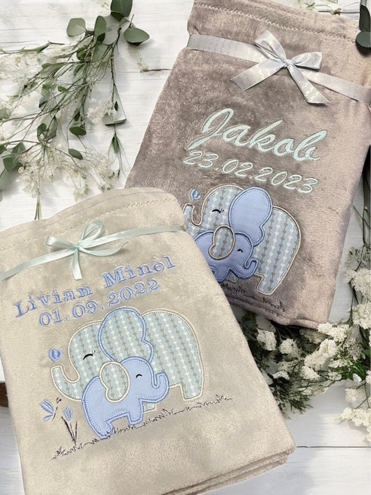 Babydecke Elefantenmama mit Kind personalisierbar mit Namen, Datum, Gewicht, Uhrzeit und Größe
