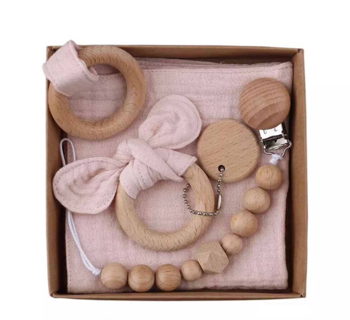 Newborn Set  mit Schnuckeltuch in rosa - M- 3teilig