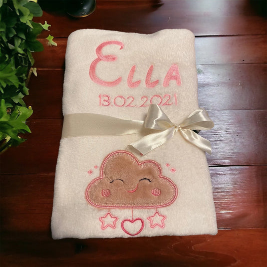 Babydecke kleines Wölkchen personalisierbar mit Namen, Datum, Gewicht, Uhrzeit und Größe